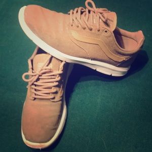 Vans ultralite size 8.5